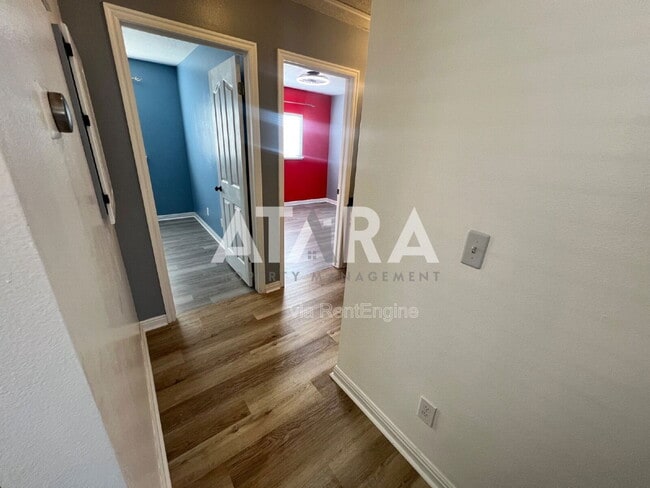 Building Photo - 1423 Salvia Pl