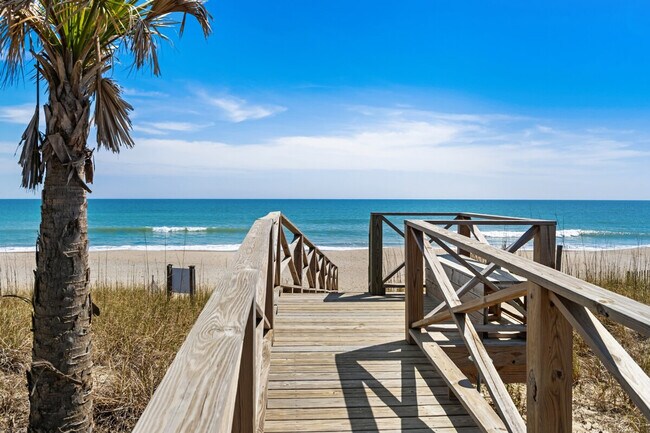 Building Photo - 1 Pioneer Loop