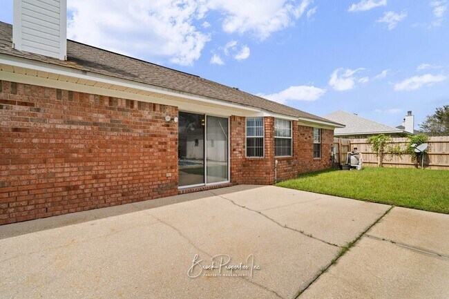 Building Photo - 2100 Blue Wind Dr