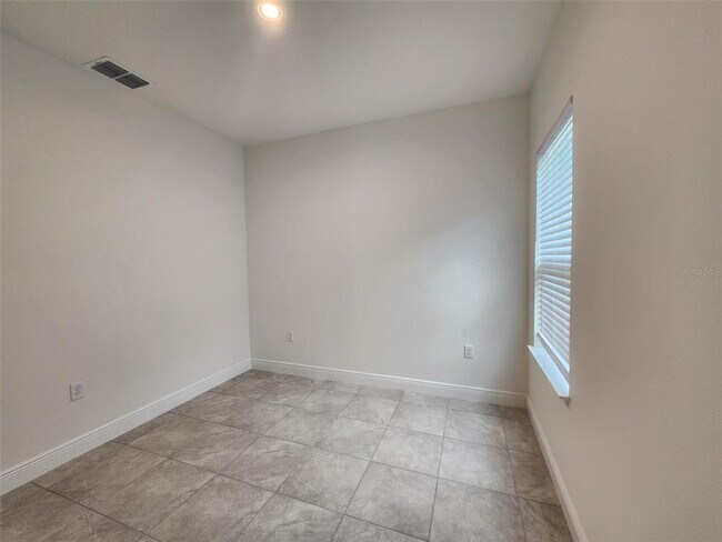 Building Photo - 14055 SW 48th Avenue Rd