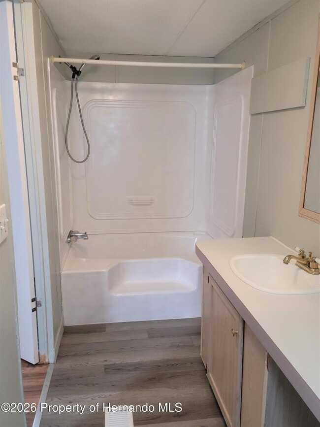 Building Photo - 5323 S Knobhill Terrace