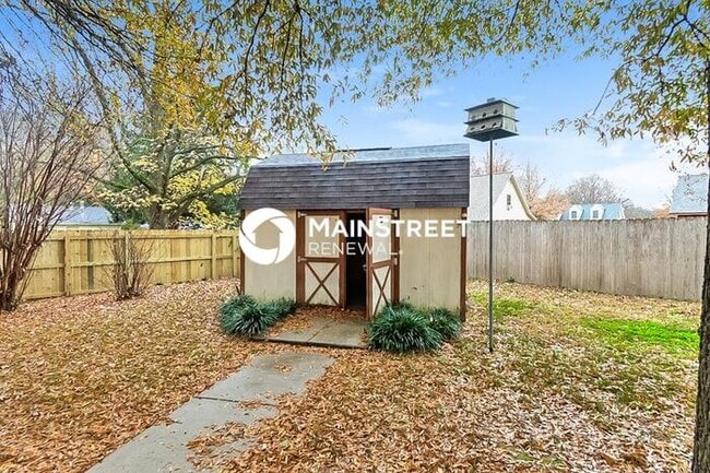 Building Photo - 3 Bedroom Pet-Friendly Home in Bartlett, TN with Main Street Renewal