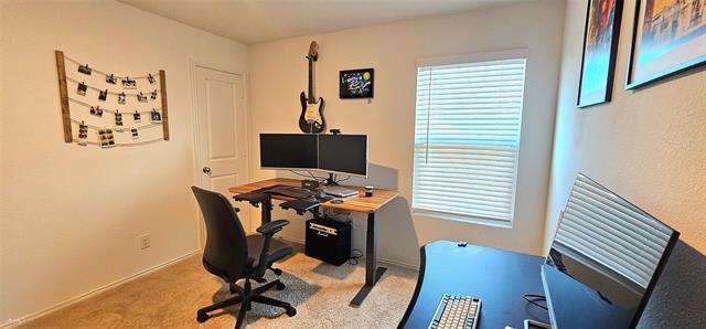 Building Photo - 2704 Slatewood Dr