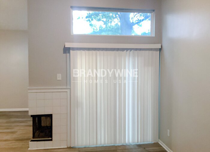 Building Photo - 4400 Westchester Ct