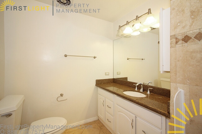 Building Photo - 503 Avenue G - Ave