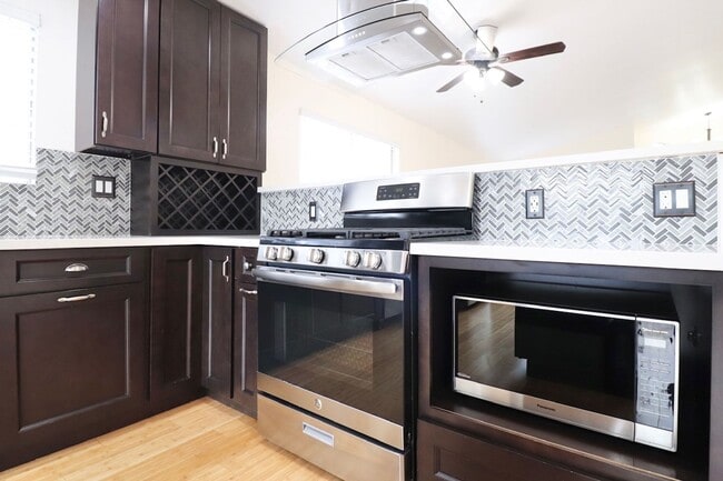 Building Photo - Welcome to this updated single-story 3-bedroom, 2-bath home located in the desirable Fairfield Mi...