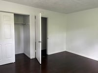 Building Photo - 2605 Chesterfield Ct