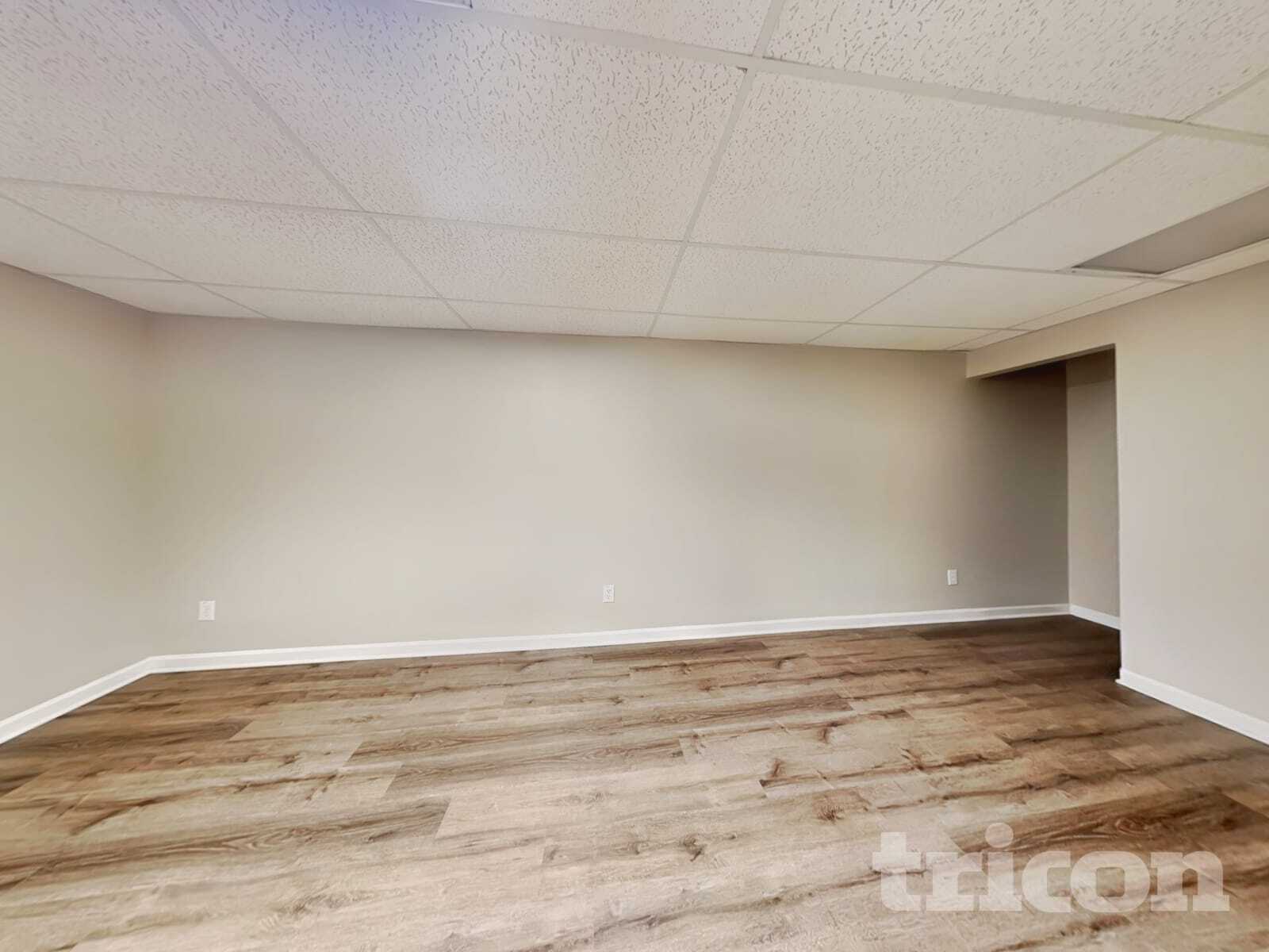 Building Photo - 71 Jefferson Dr