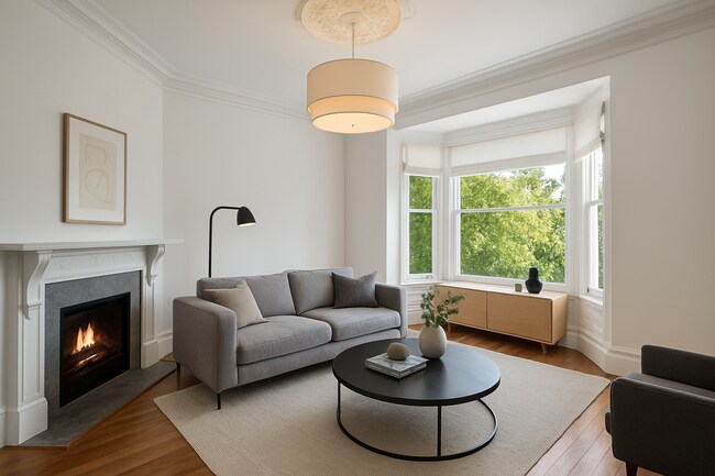 Building Photo - 282 Eureka St