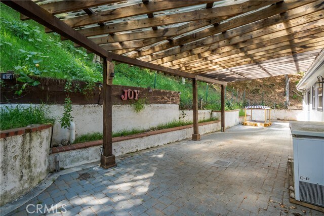 Building Photo - 3791 Multiview Dr