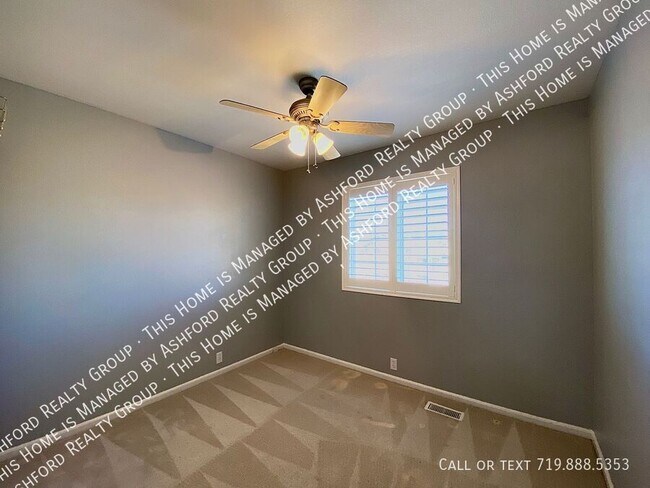 Building Photo - 5719 Ansel Dr