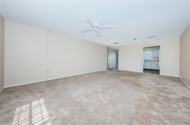 Building Photo - 1706 Belleair Forest Dr