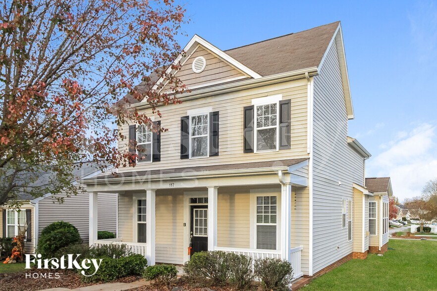 Building Photo - 112 Waverly St