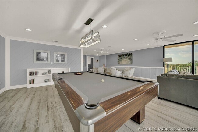 Building Photo - 10680 S Ocean Dr