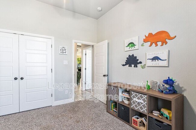 Building Photo - 6309 Rustic Edge St