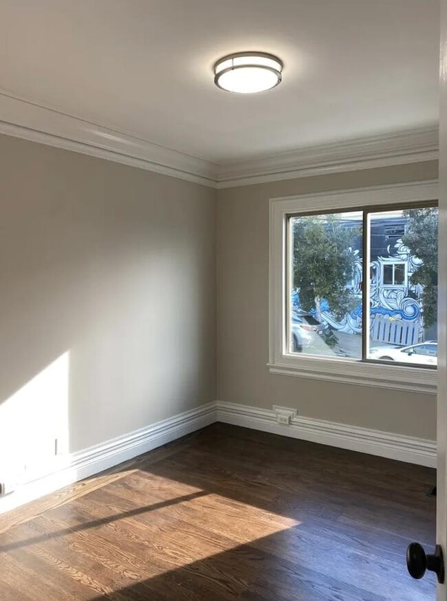 Building Photo - 2612 20th St