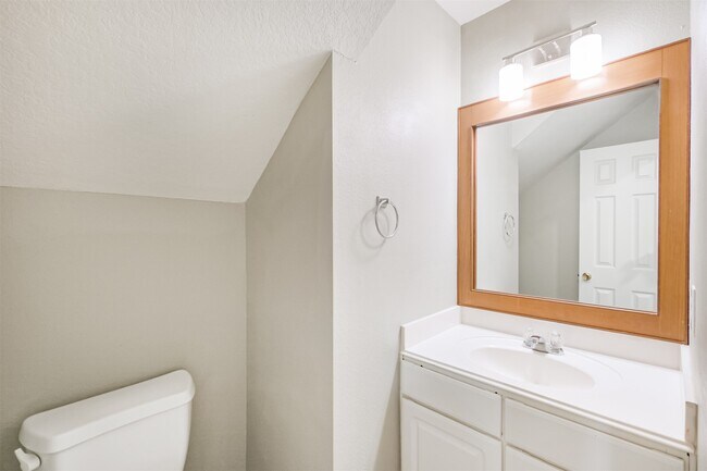 Building Photo - 5626 Calm Ct