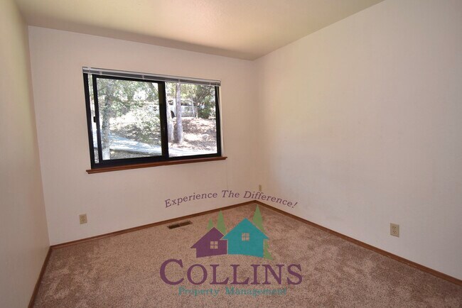 Building Photo - 20468 Chaparral Cir