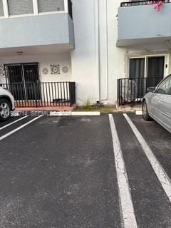 Building Photo - 2460 SW 18th Ave