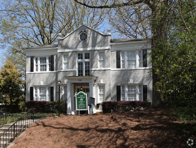 Building Photo - 1208 Virginia Avenue NE