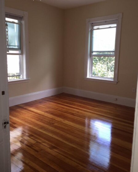 Building Photo - 65 Hillside St