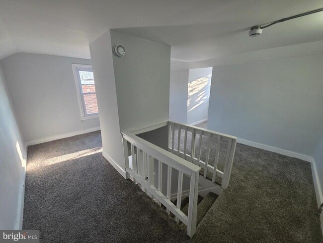 Building Photo - 340 Middlesex St