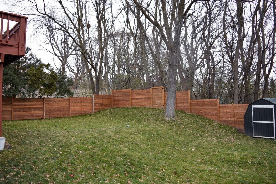 Large backyard - 15 Stinson Blvd