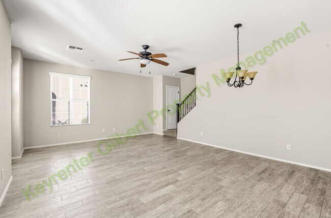 Building Photo - 3 bed/2.5 bath Condo in Gilbert’s Lofts in...