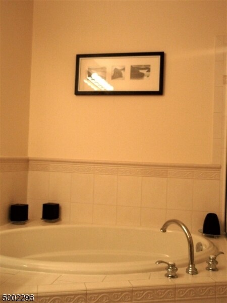 Building Photo - 449 Hartford Dr