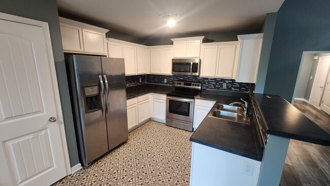 Building Photo - 1510 Grassypointe Ct