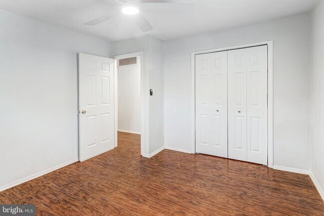 Building Photo - 13208 Aldrin St