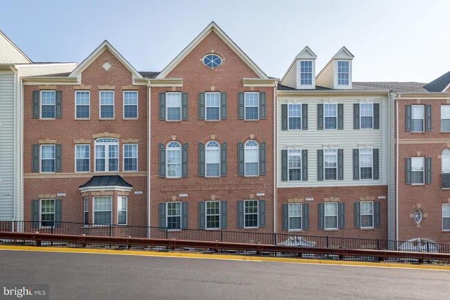 Building Photo - 2376 Merseyside Dr