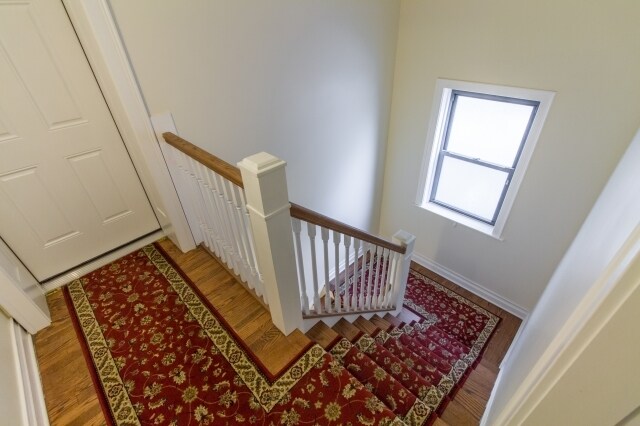 Building Photo - 5105 N Winchester Ave