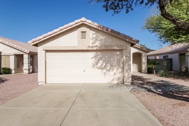 Building Photo - 10602 W Rosewood Dr