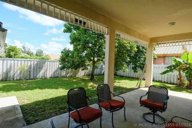 Building Photo - 1814 Wisteria St