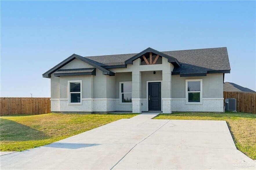 Building Photo - 1503 Unity Dr