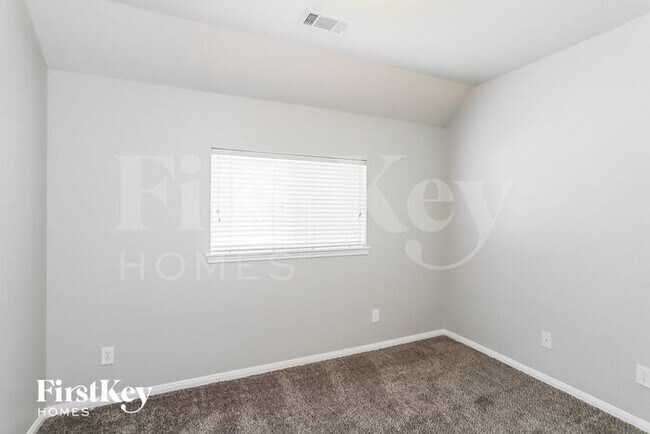 Building Photo - 14918 Spring Walk Ln