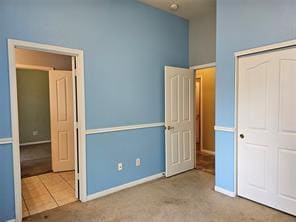 Building Photo - 2204 Zoa Dr
