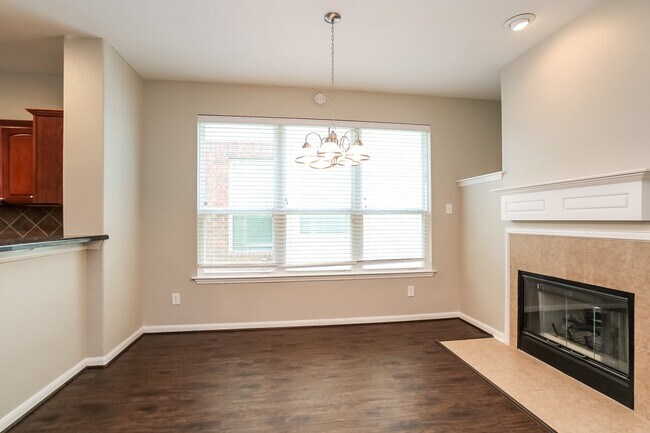 Building Photo - 17243 Lafayette Hollow Ln