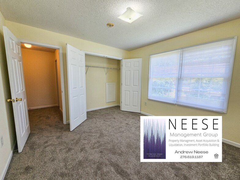 Building Photo - 640 Wyndale Rd