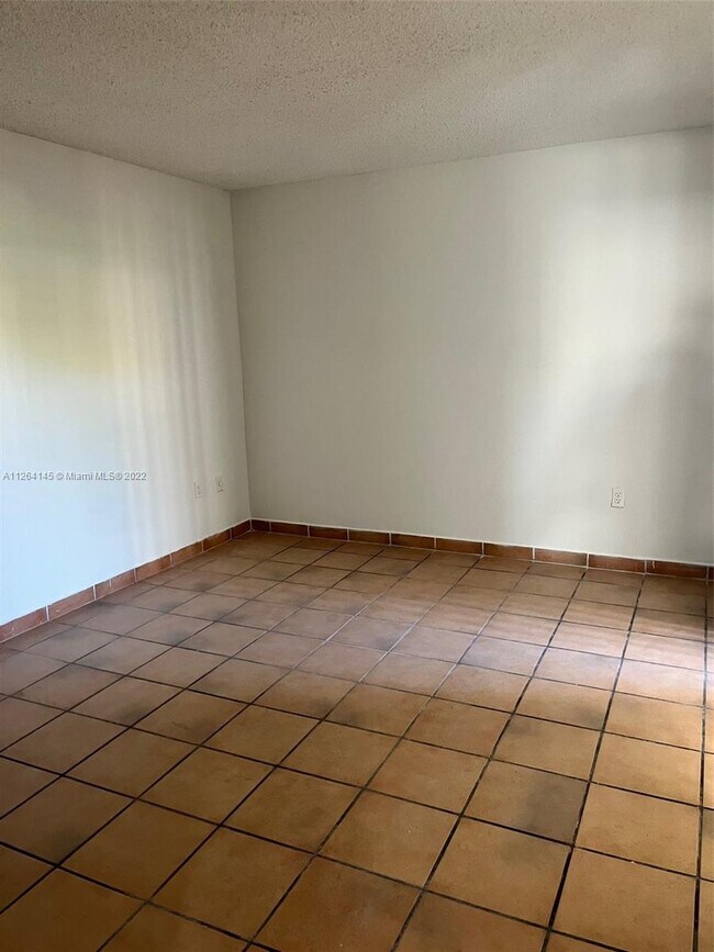 Building Photo - 7515 SW 153rd Ct