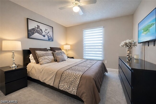 Building Photo - 3639 Kent Dr