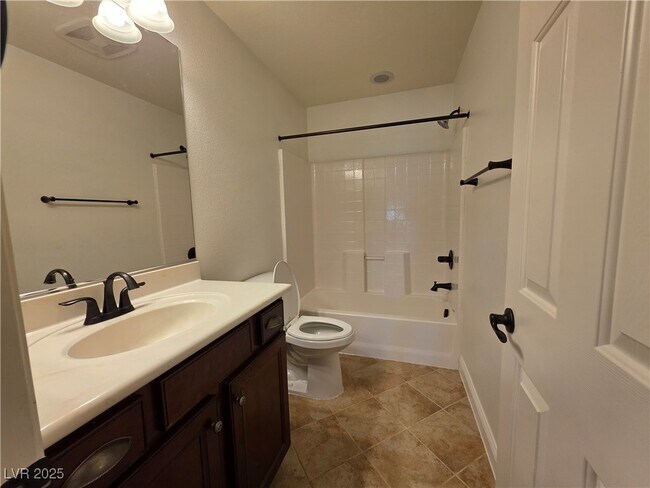Building Photo - 5495 Alden Bend Dr