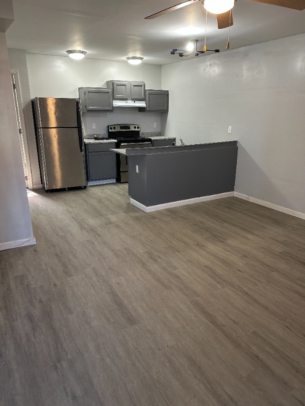 Building Photo - 2838 Linden Ave