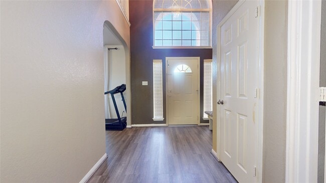 Building Photo - 21499 Pleasant Forest Dr