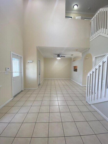 Building Photo - 12854 SW 49th Ct