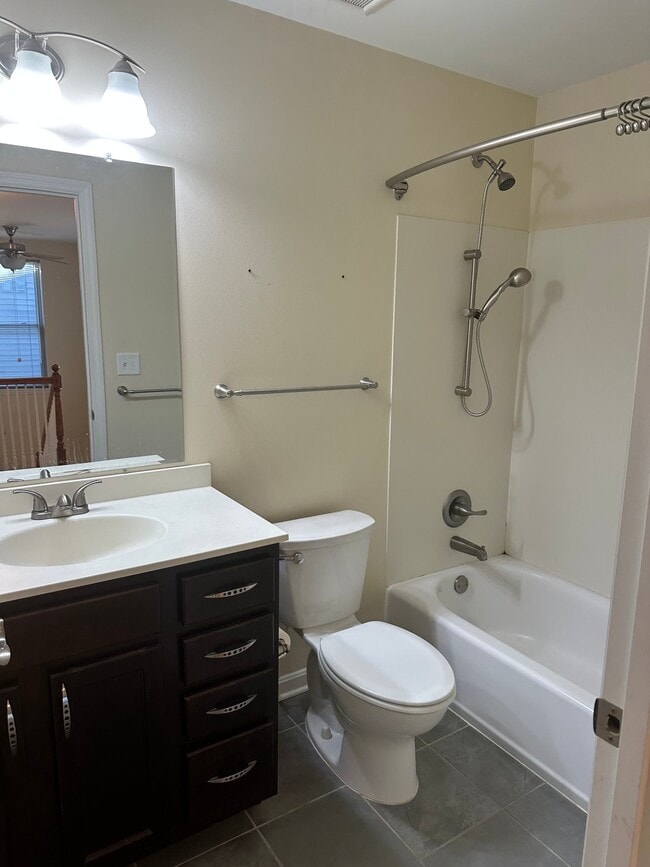 Building Photo - 39 19th St