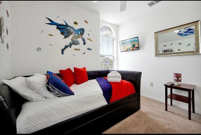 Building Photo - Stunning Fully Furnished and Decorated home in Davenport with Private Pool!