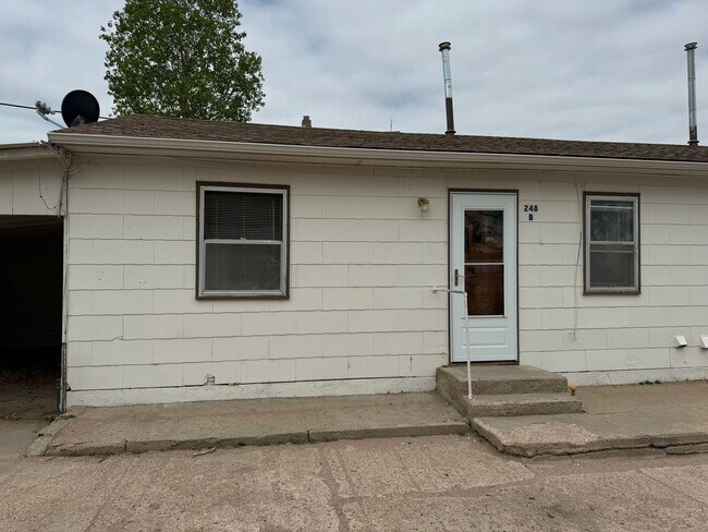 Building Photo - 1 Bed/ 1 bath