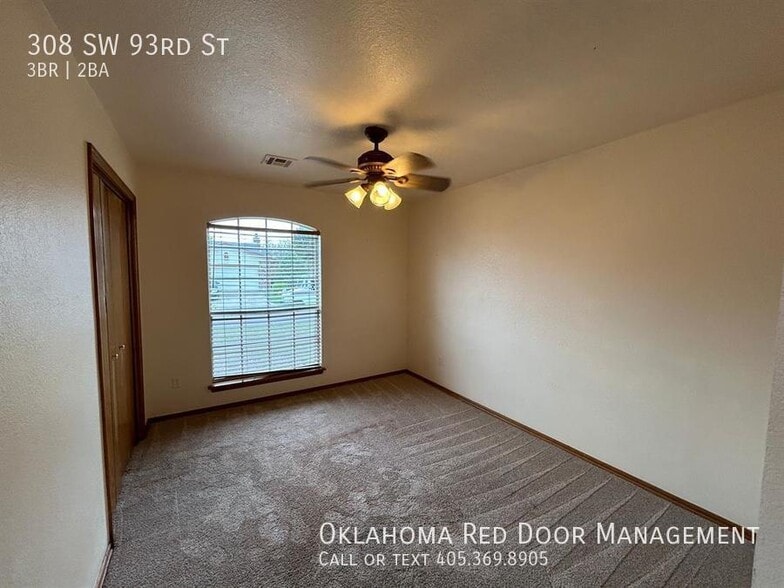 Building Photo - 308 SW 93rd St